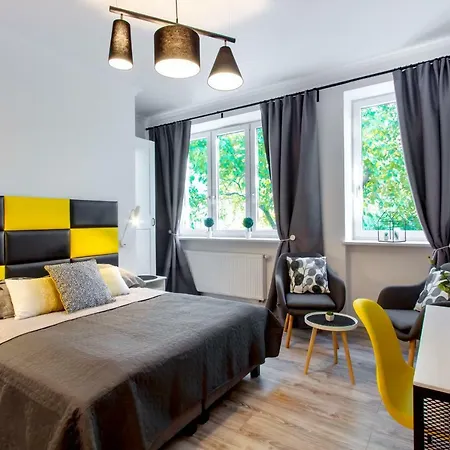 Clicktheflat The Rising Museum Varšava