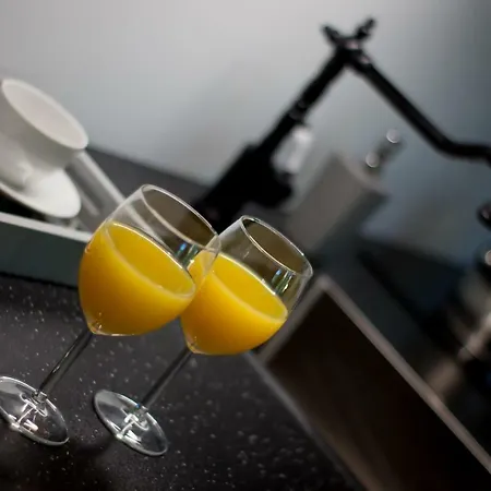 Clicktheflat The Rising Museum * Βαρσοβία