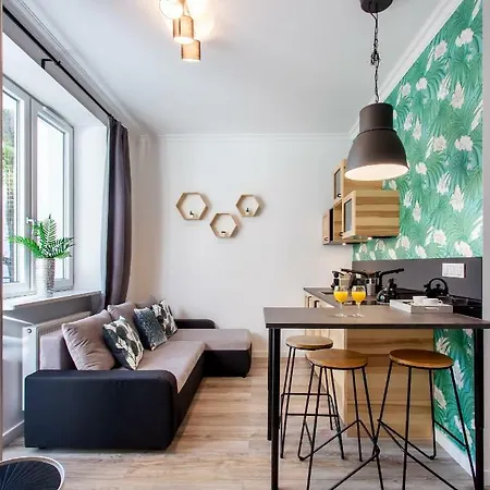 Clicktheflat The Rising Museum * Warszawa