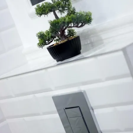 Clicktheflat The Rising Museum * Warszawa